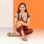 Jess Adjustable Quarter Strap Sandal Aetrex Women Smoke XLXT0165 - Image 10